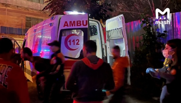 Потужний вибух у Стамбулі: пожежа поширилася на кілька будівель 