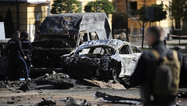 Боррель і Кулеба обговорили атаки на українські міста з боку росії