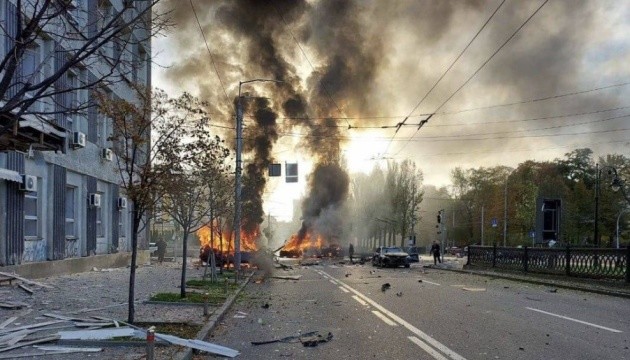 Варварський удар по школі