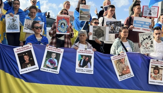 У Стамбулі вимагали покарати росію за воєнні злочини в Україні