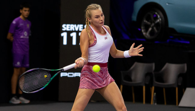 Ястремській не вдалося пробитися до чвертьфіналу турніру WTA у Румунії