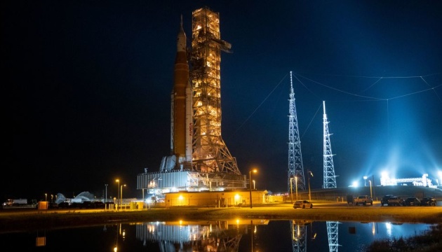 NASA планує запустити ракету Artemis I на Місяць у листопаді