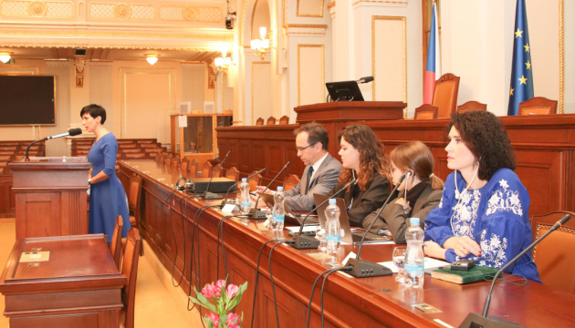 У парламенті Чехії обговорили воєнні злочини рф в Україні