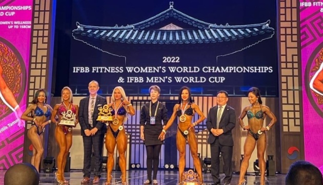 Українські бодібілдери успішно виступають на престижних змаганнях у Кореї 