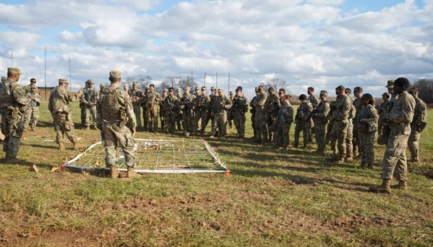 США перекинули елітний десантний підрозділ до кордону Румунії з Україною
