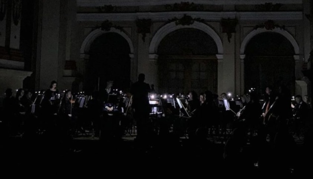Львівський органний зал проводить «концерти без світла»