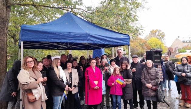 У Данії українська громада долучилися до акції культурної солідарності з Україною