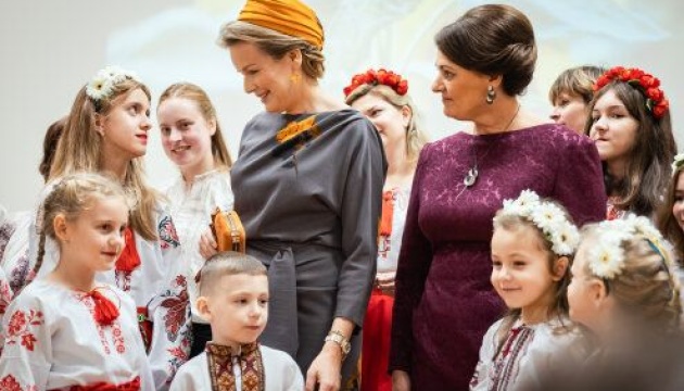 Перша леді Литви та королева Бельгії відвідали Український центр у Вільнюсі