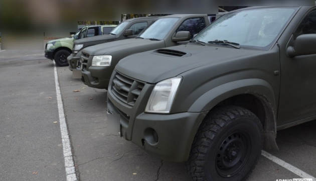 Ozbrojené sily dostali novú várku SUV od západných partnerov