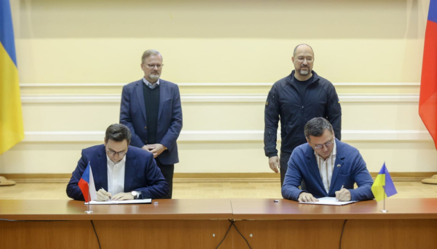 Gobiernos de Ucrania y la República Checa firman tres documentos de cooperación