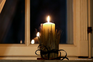 В окне Президентского дворца в Варшаве зажгли свечу в память о жертвах Голодомора