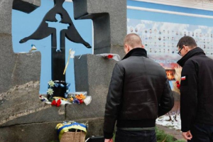 Wie russische Propaganda versucht, Verurteilung des Holodomor in der Ukraine von Staats- und Regierungschefs der Welt zu verbergen