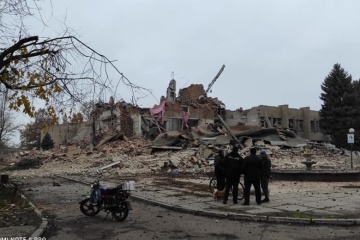 Kultur- und Sprotpalast in Stadt Huljajpole zerbombt