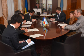 ジェパル・ウクライナ外務次官、日本外務省の中込欧州局長と会談