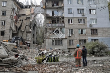 ウクライナ南部ミコライウの集合住宅への露軍ミサイル攻撃の死者、７名に増加