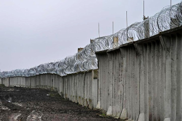 L’Ukraine entame la construction d’une clôture à sa frontière avec la Biélorussie
