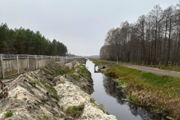 Präsidialbüro zeigt Bau von Grenzmauer zu Belarus