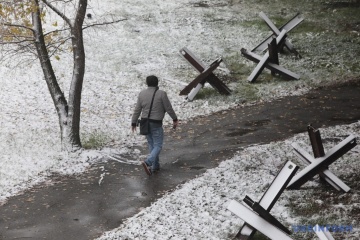 Перші лютневі вихідні в Україні будуть морозні та зі снігом 