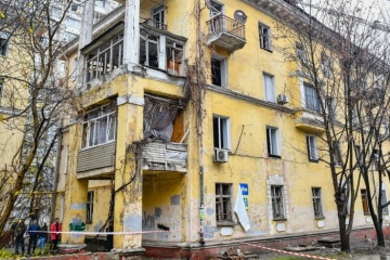 Raketenangriff auf Dnipro: 14 Hochhäuser und ein Unternehmen beschädigt