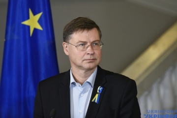 Dombrovskis: Ukraina otrzyma 1,5 miliarda euro w kwietniu i kolejne 1,9 miliarda euro w maju