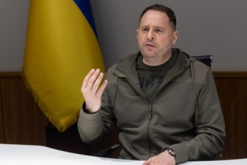 Yermak, Dumont discuss security guarantees for Ukraine, tribunal for Russia