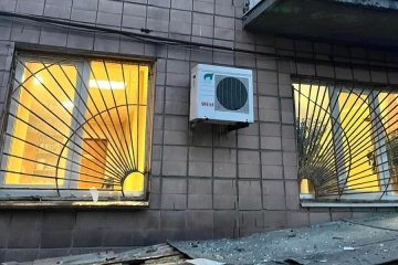 Russen greifen Stadt Kramatorsk mit Raketen an, Hochhäuser beschädigt