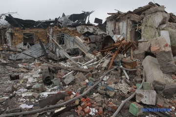 Raketenangriff auf Dnipro zerstört Wohnblock