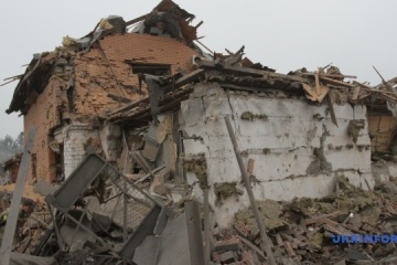 Ukraine : Un quartier résidentiel détruit par une frappe russe à Dnipro 