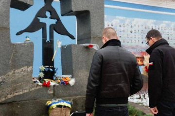 Cómo la propaganda rusa intenta ocultar la condena del Holodomor en Ucrania por parte de los líderes mundiales 