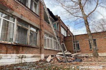 ロシア軍、ウクライナ北部の病院砲撃　未成年住民１名死亡