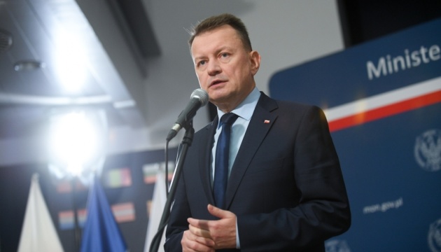 Міністр оборони Польщі пояснив, як тиск на союзників допоможе Україні з літаками F-16