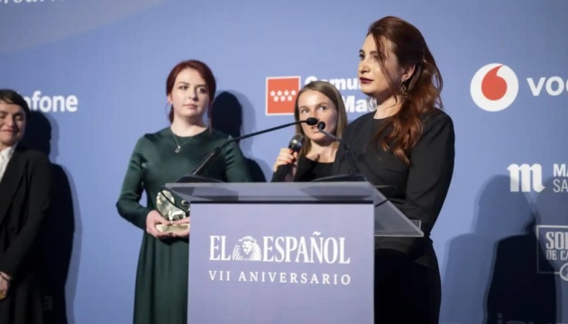 Захисниці Маріуполя та родичі захисників «Азовсталі» отримали нагороду іспанського видання