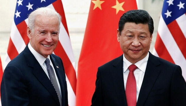  Байден анонсував розмову з китайським лідером Сі Цзіньпіном