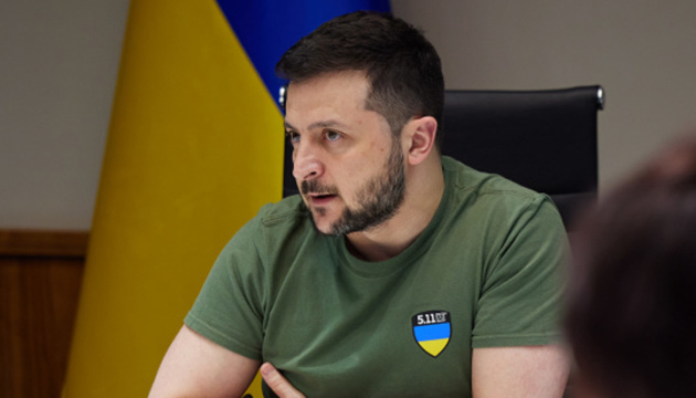 United24 联合了数十万人帮助乌克兰 - 泽连斯基