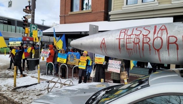 У Канаді відбувся мітинг з вимогою припинити російський терор проти України