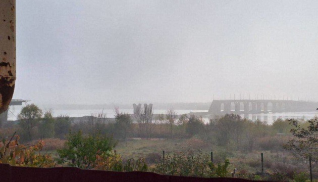 In Kherson, section of Antonivsky bridge collapses - social media