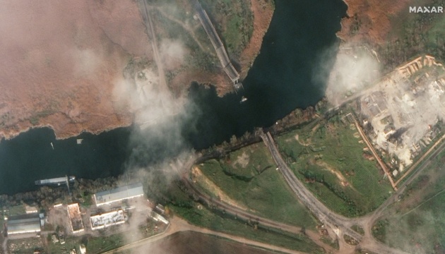 Супутники показали масштаби руйнувань мостів на Херсонщині, підірваних росіянами