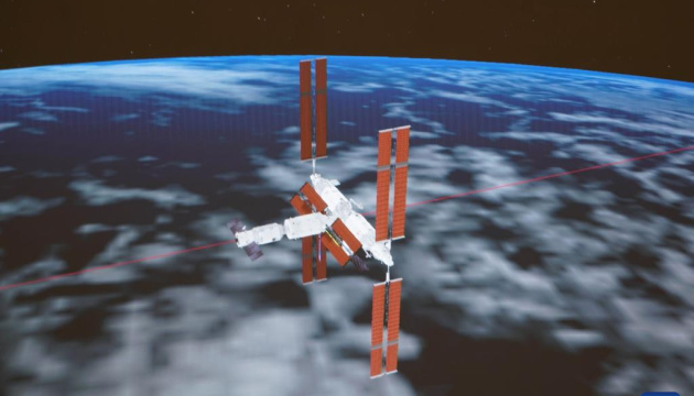 Китайський космічний корабель «Тяньчжоу-5» зістикувався з орбітальною станцією
