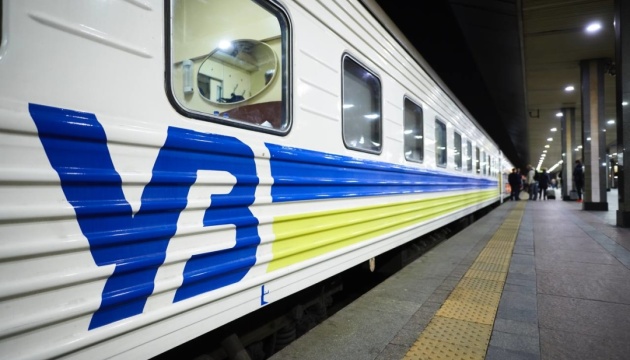 Укрзалізниця відновлює залізничне сполучення з Миколаєвом