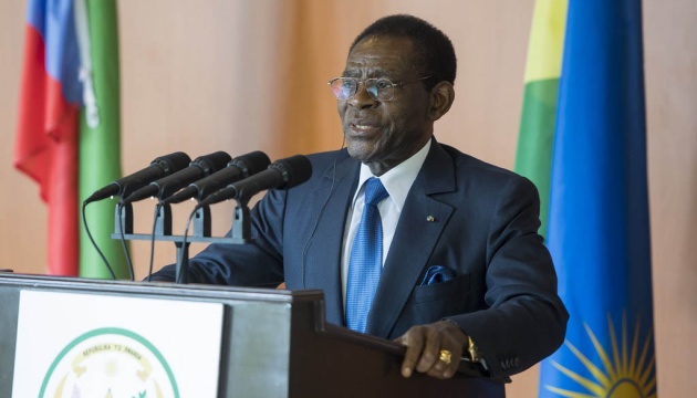 Незмінний правитель Екваторіальної Гвінеї знову балотується у президенти