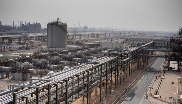 Катар і Китай підписали 27-річний контракт на постачання газу