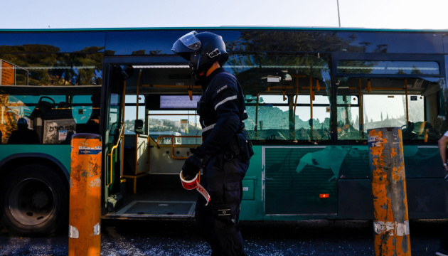 В Єрусалимі на автобусних зупинках пролунали два вибухи, загинула людина, 18 поранені