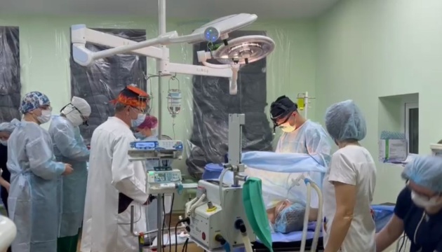Львівські лікарі за 30 годин провели дев'ять трансплантацій