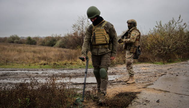 Розвідники Нацгвардії показали, як зачищають відбиті позиції на Луганщині