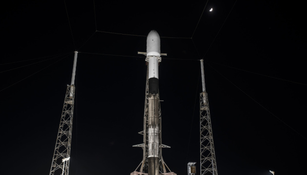 SpaceX анонсувала на четвер першу приватну японську місію на Місяць