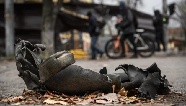 Russians hit Kherson city center, injuring three people, one in serious condition