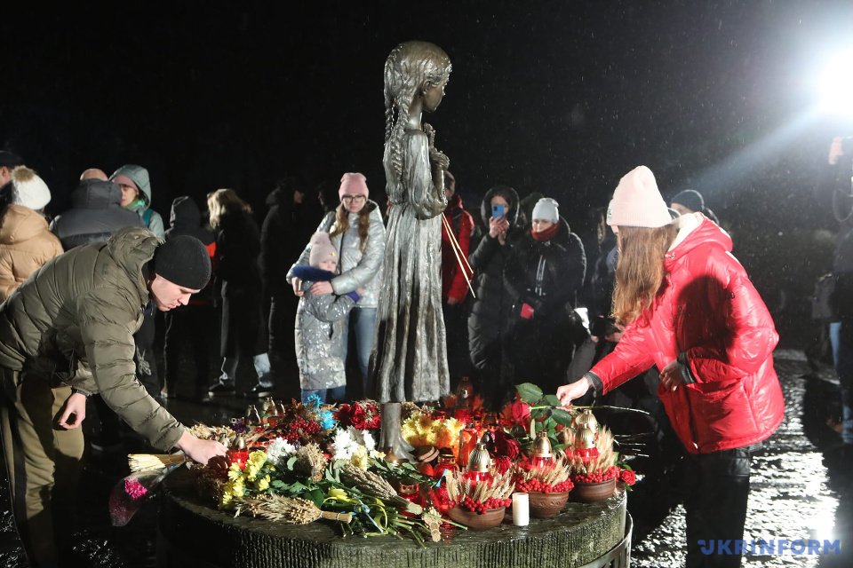Commemoration of Holodomor victims in Kyiv / Photo: Volodymyr Tarasov. Ukrinform