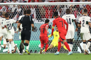 Португалія та Південна Корея виходять у плей-оф ЧС з футболу