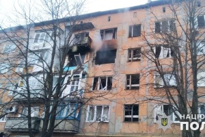 росіяни за добу обстріляли 12 населених пунктів Донеччини: у поліції показали наслідки