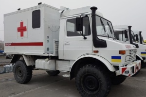 Ukraine receives ambulances purchased with funds raised at charity event in Britain